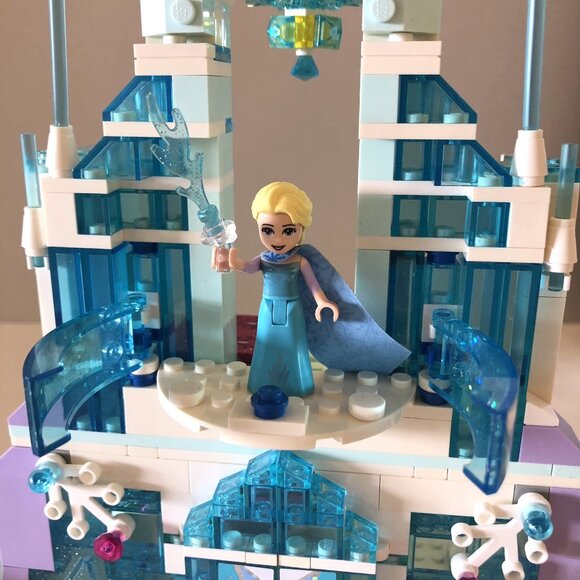 LEGO Disney Frozen 43172 Elsa's Magical Ice Palace Complete Manual Box Separator - Picture 2 of 15